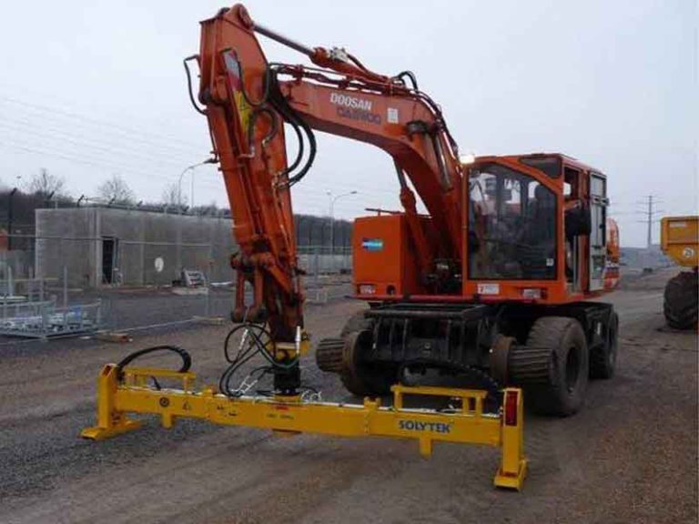 Palonnier à rail télescopique sur grue mobile