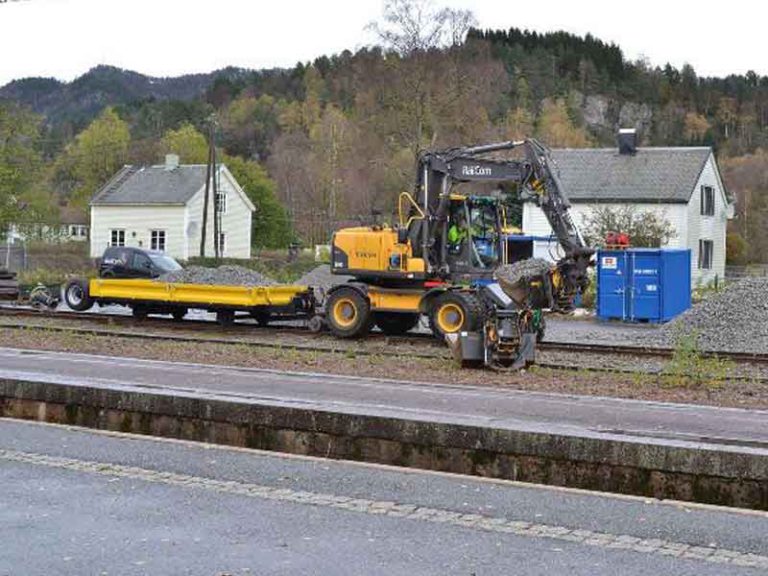 Remorque de chantier pour rail